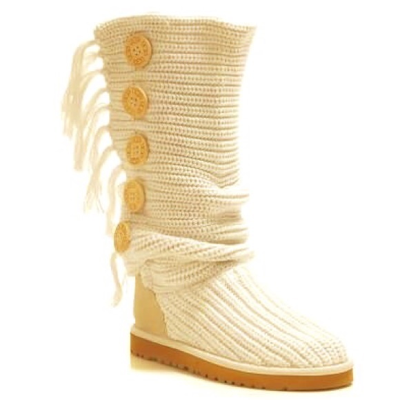 UGG Shoes - LIKE NEW UGG BOOTS FRINGE CARDY WOMEN’S SIZE 7
